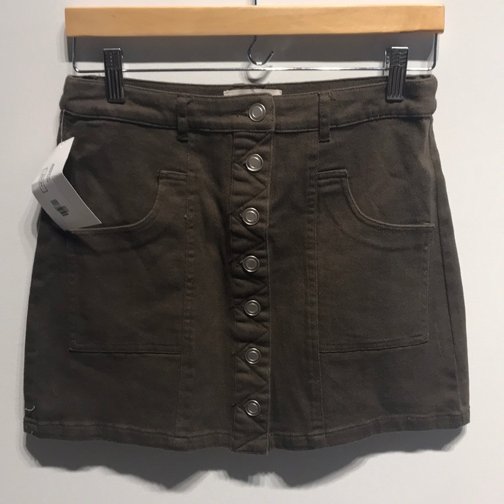 Dress up brown cotton skirt size small NWT